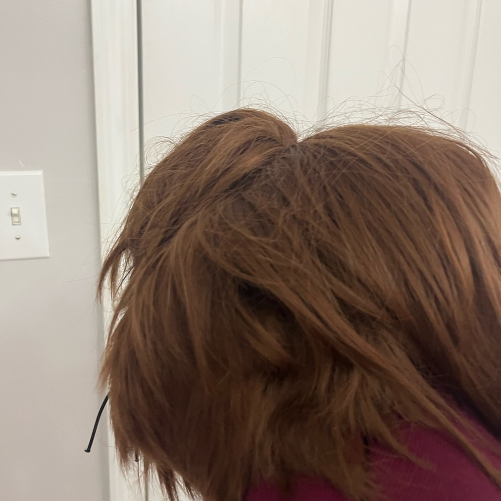 Multiple Wigs - Picture 8 of 8